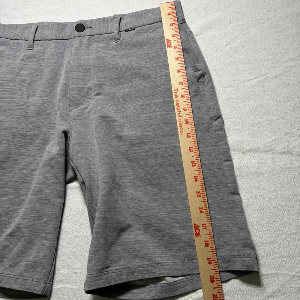 Hurley excellent size